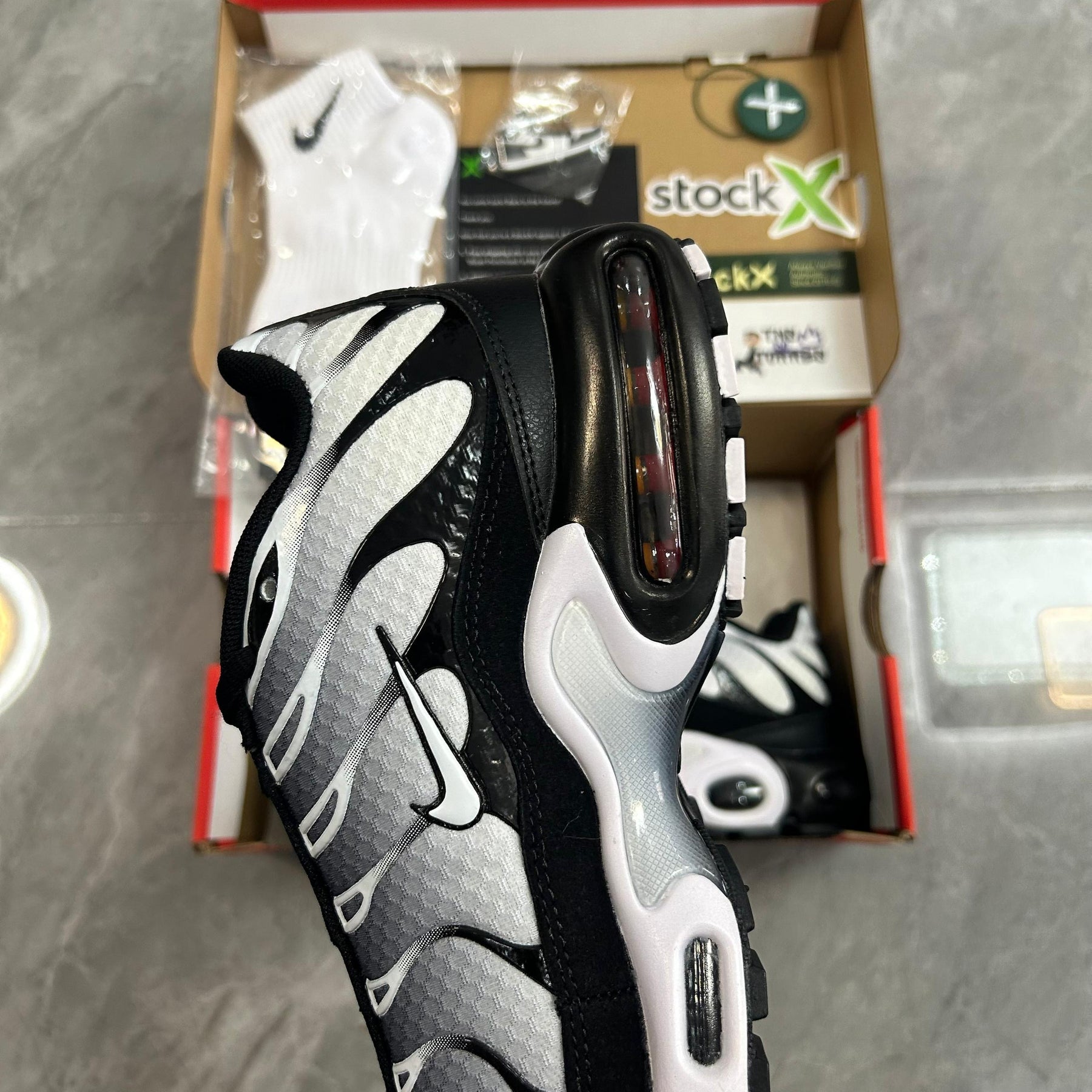 Air Max Plus TN Black Metallic