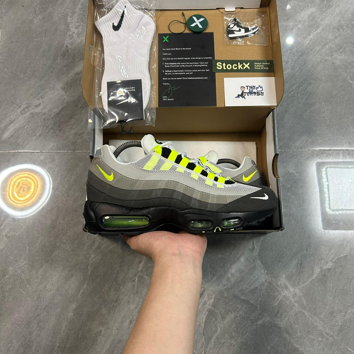 Nike Air Max Plus 95 “Neon”