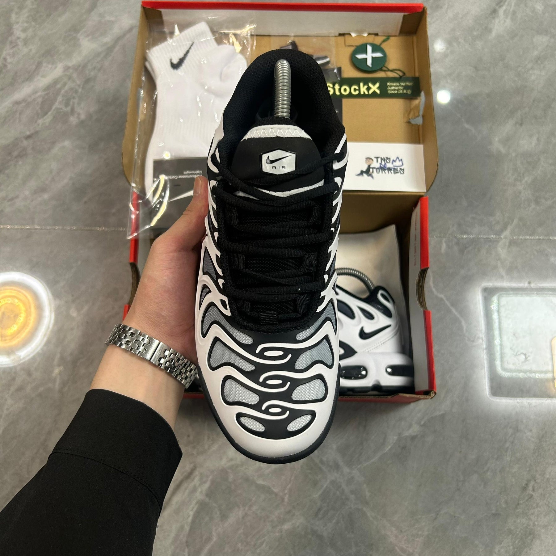 Air Max Plus Drift "Yin Yang"