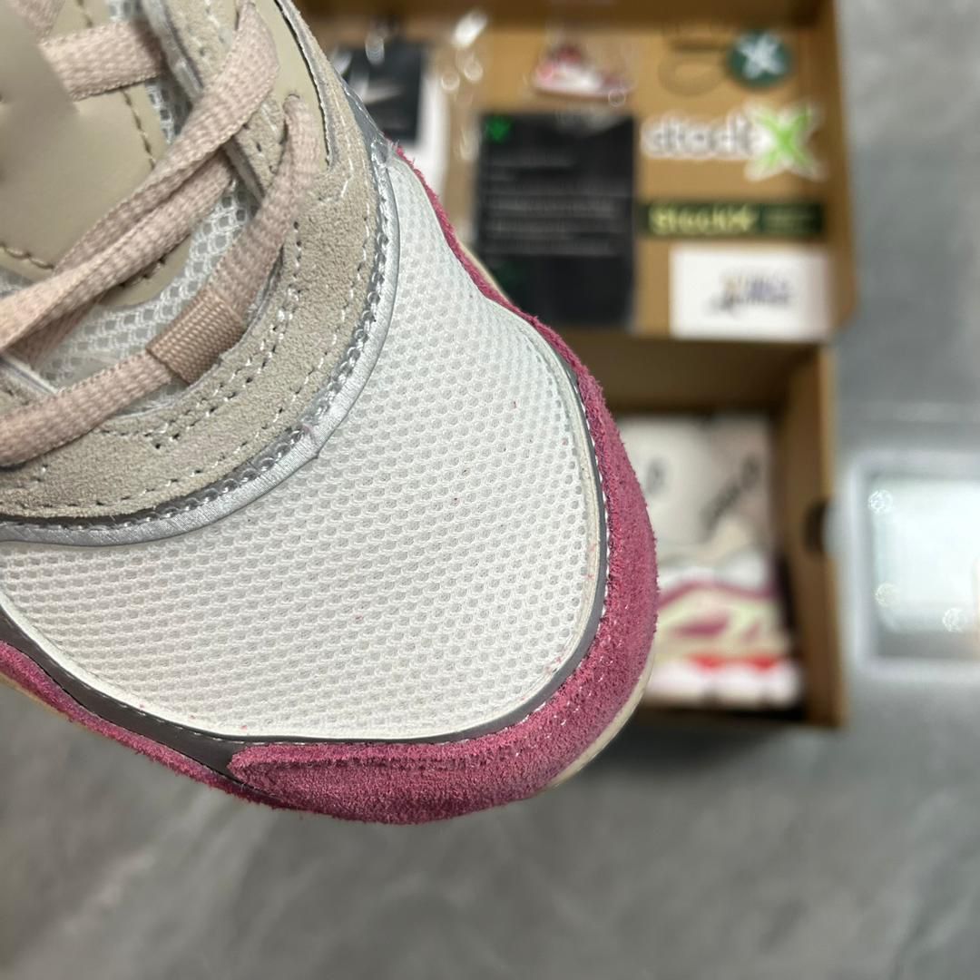 Asics Gel NYC "Strawberries Cream"