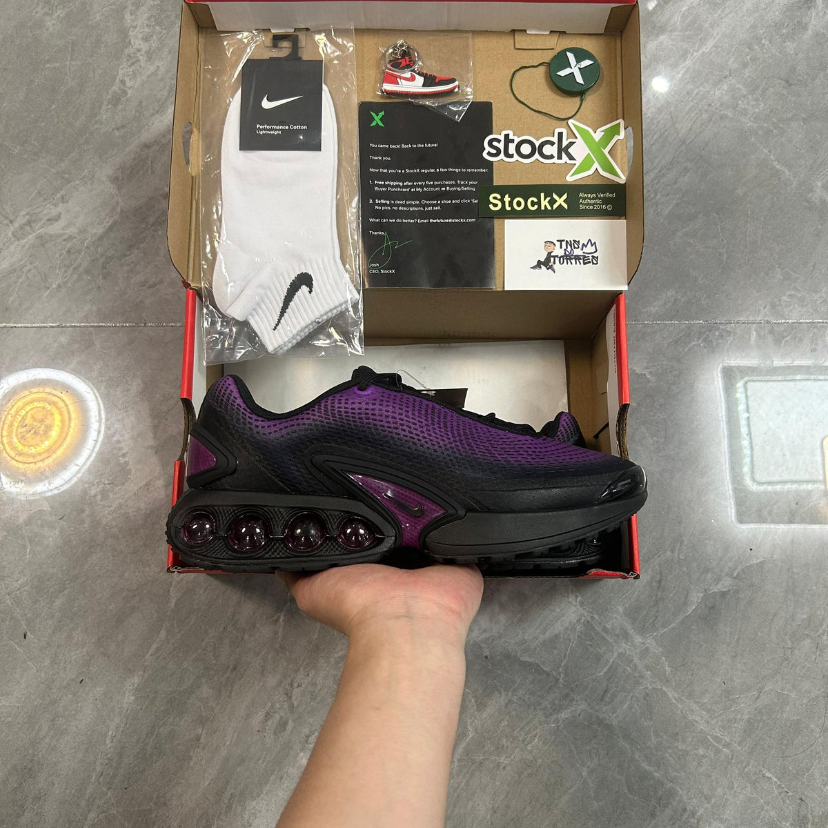 Air Max DN "Bold Berry"