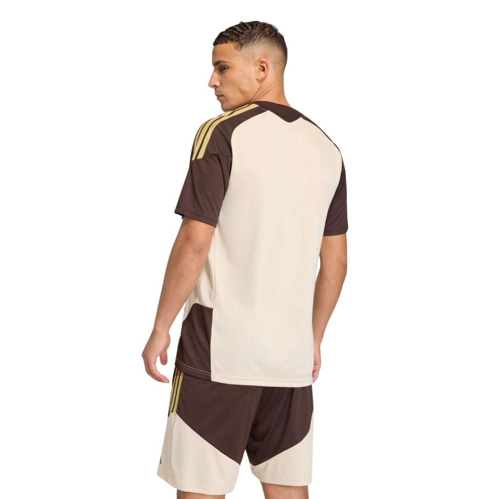 CAMISA DO FLAMENGO 26/27 TREINO - MARROM CLARO