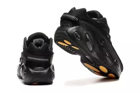 Nocta Glide “Black”