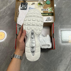 Air Max 95 "Triple White"