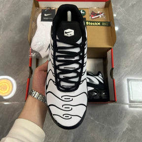 Air Max Plus TN 1 “Oreo”