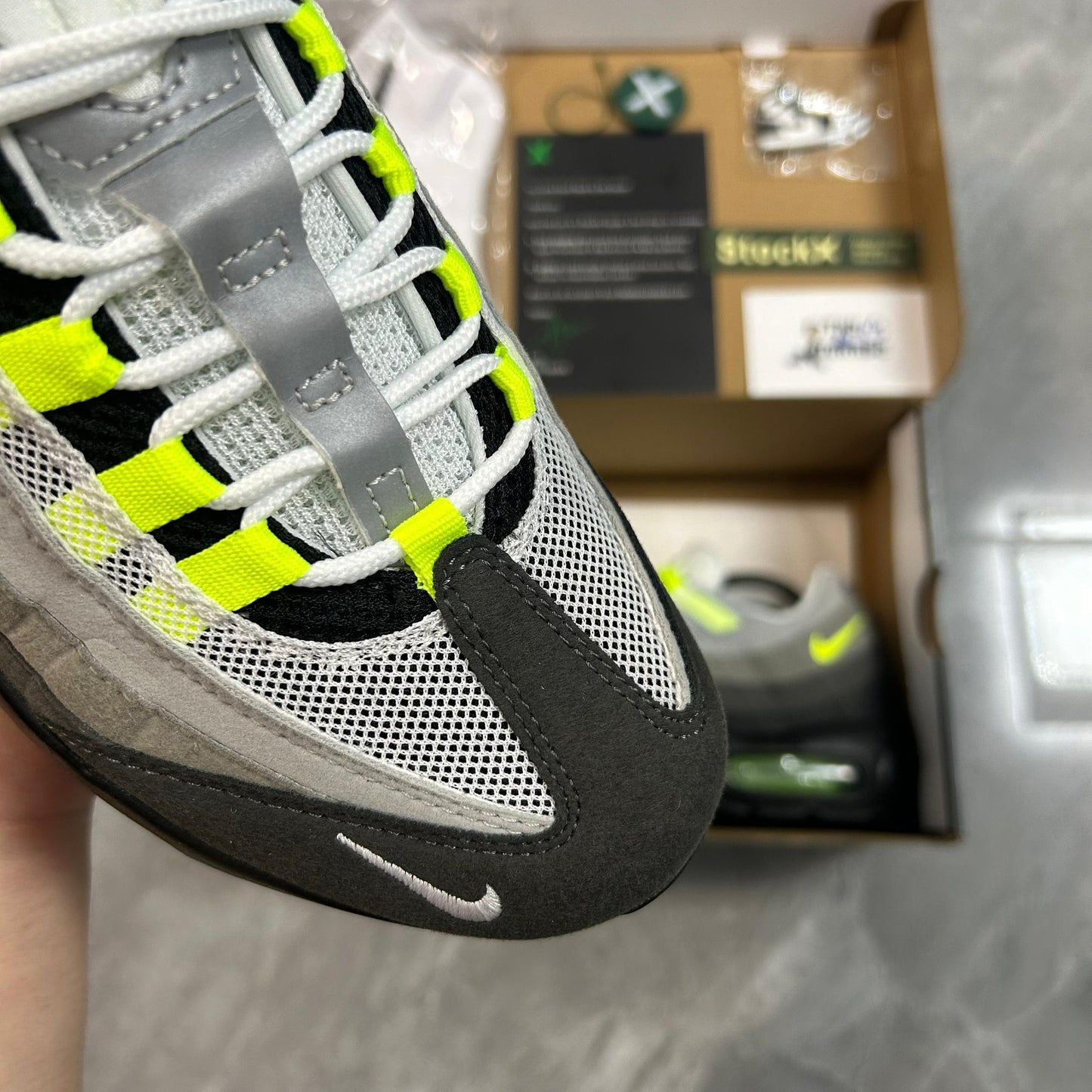 Nike Air Max Plus 95 “Neon”