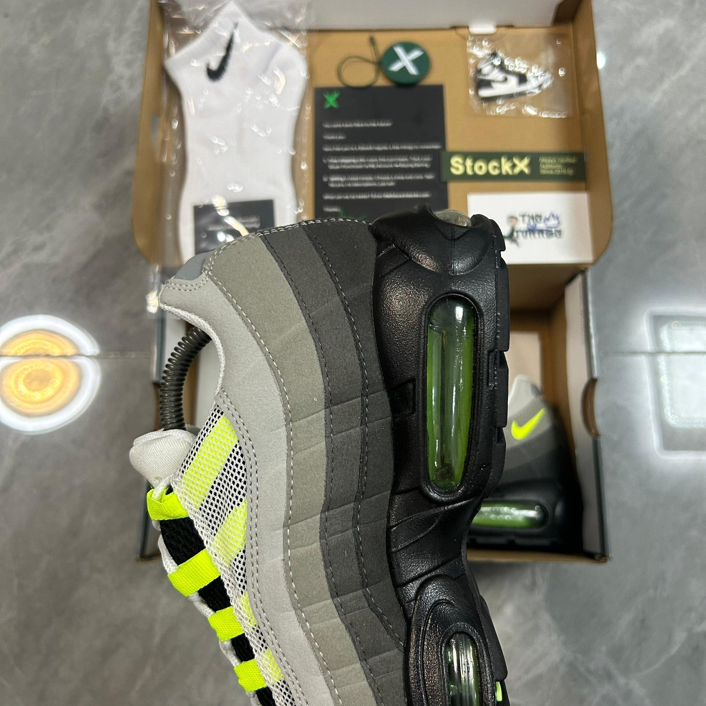 Nike Air Max Plus 95 “Neon”