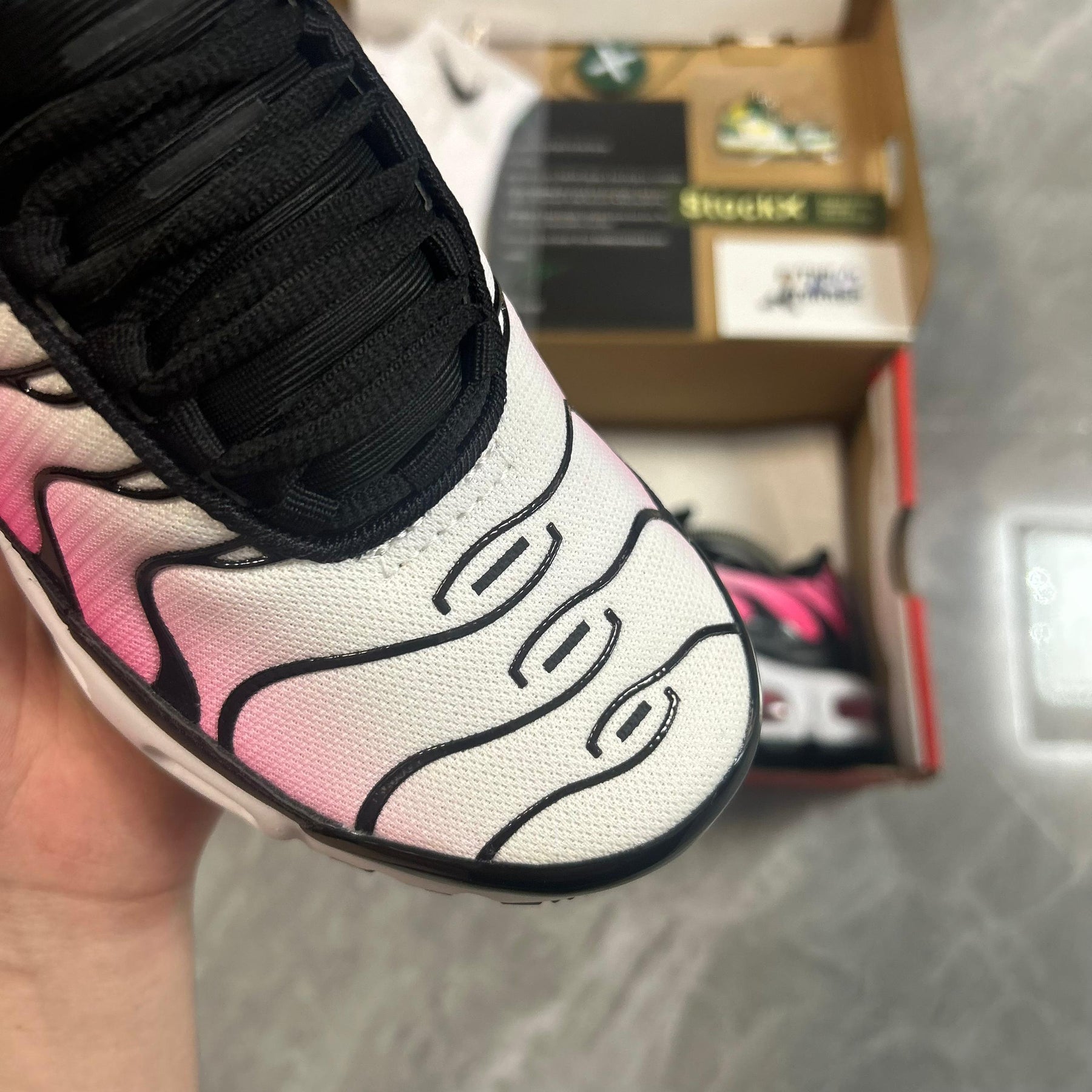 Air Max Plus TN 1 “Hot Punch”