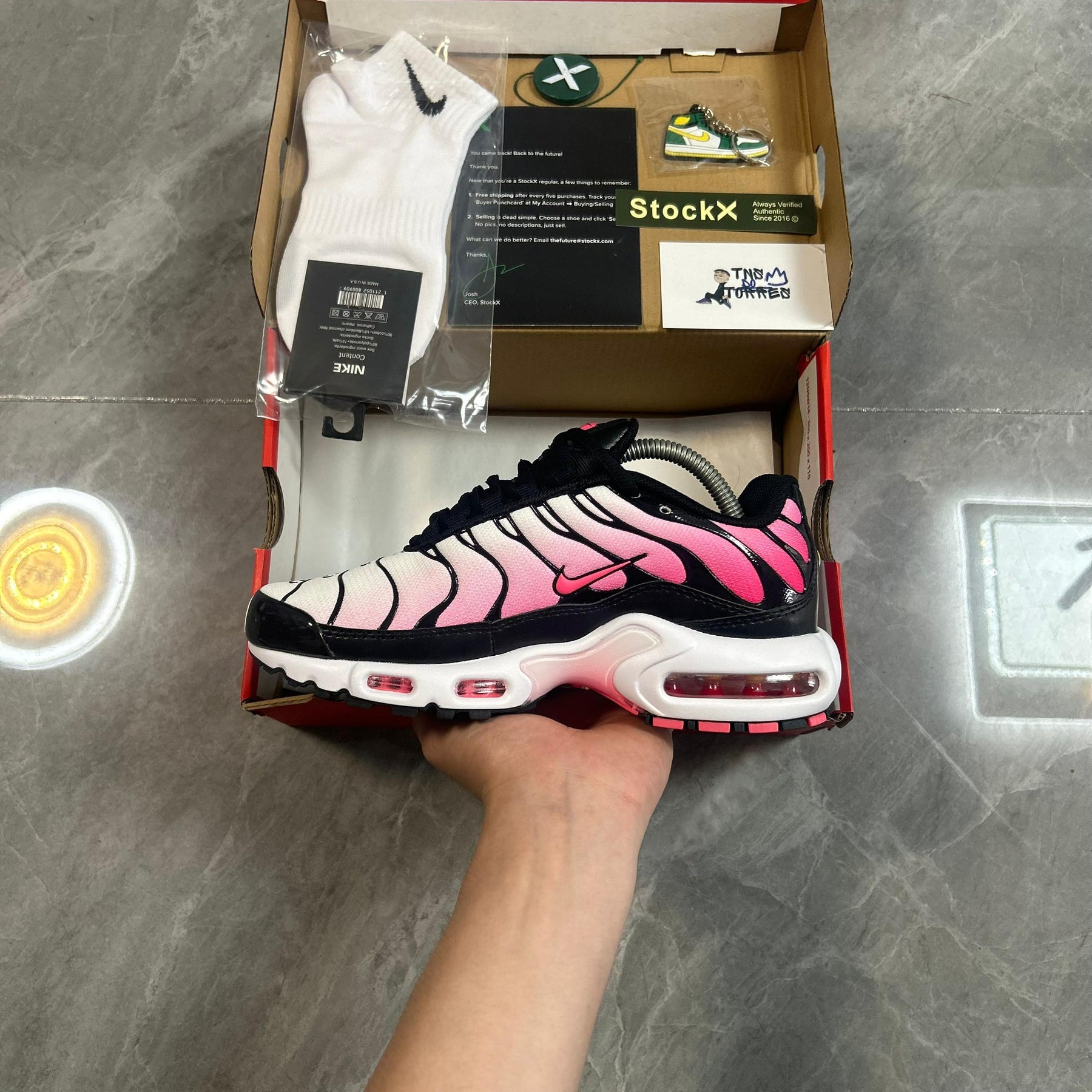 Air Max Plus TN 1 “Hot Punch”