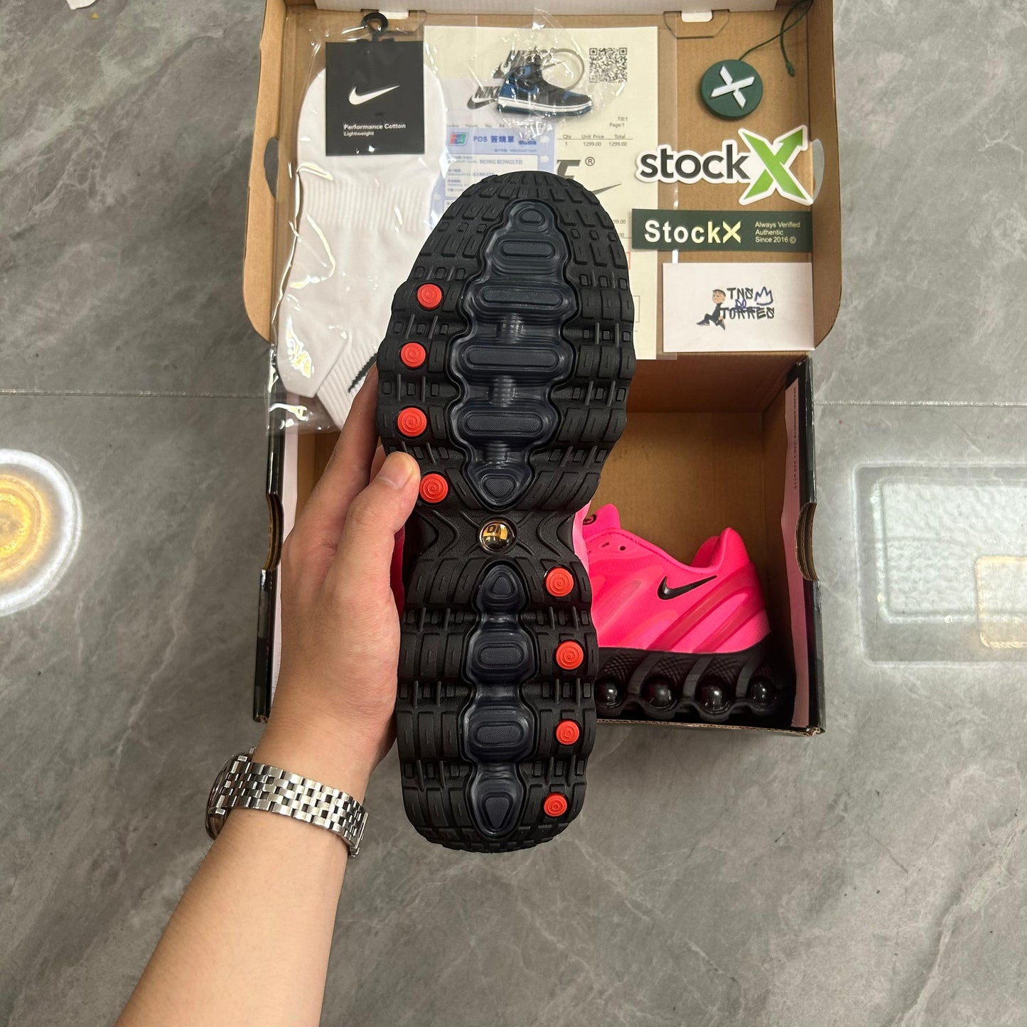 Air Max DN8 "Hyper Pink"