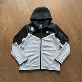 Tech Fleece Nike “Black Grey” (Parte De Cima)